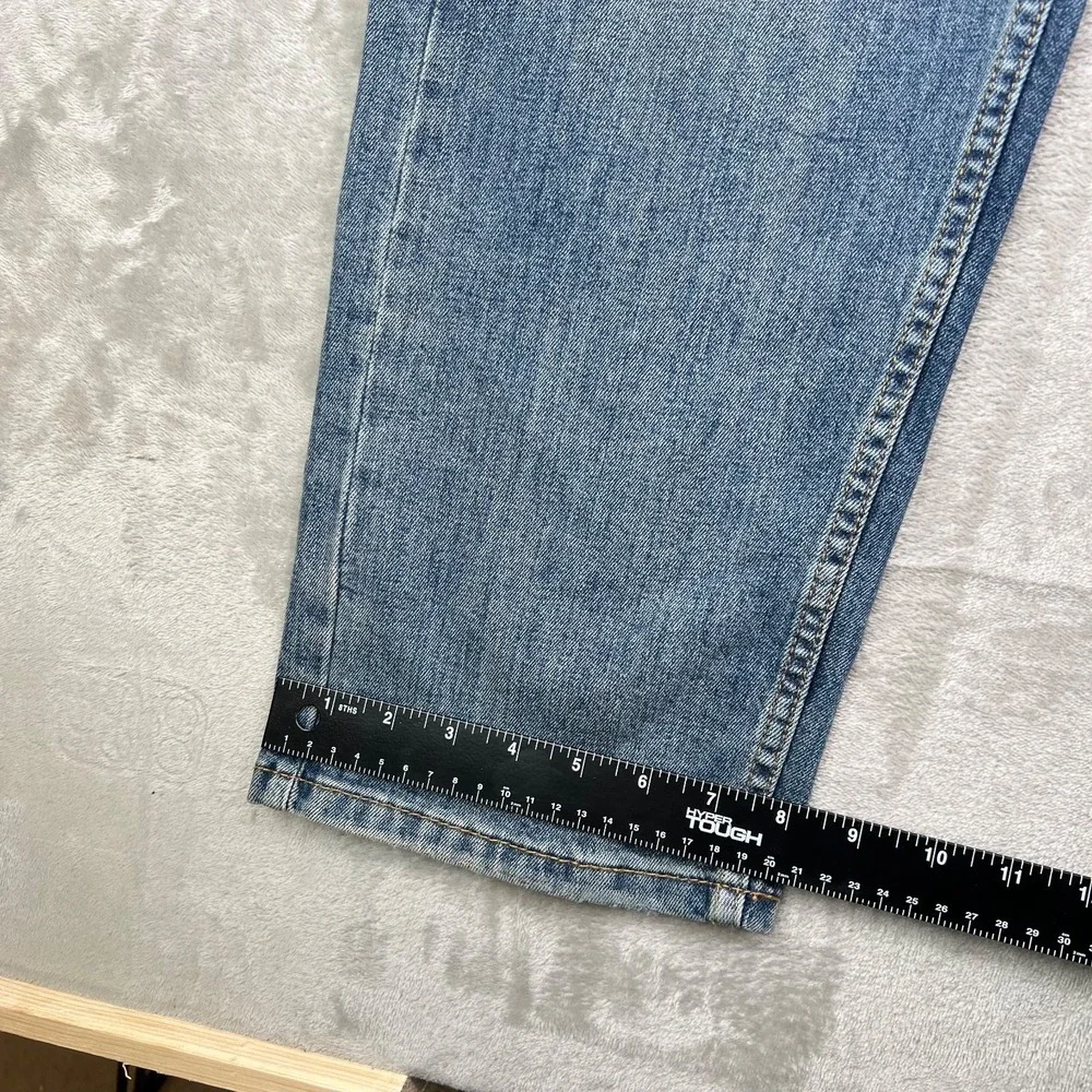 Levis 505 Jeans Mens 36x30 Blue Regular Fit Straight‎ Stretch Medium Wash NWT